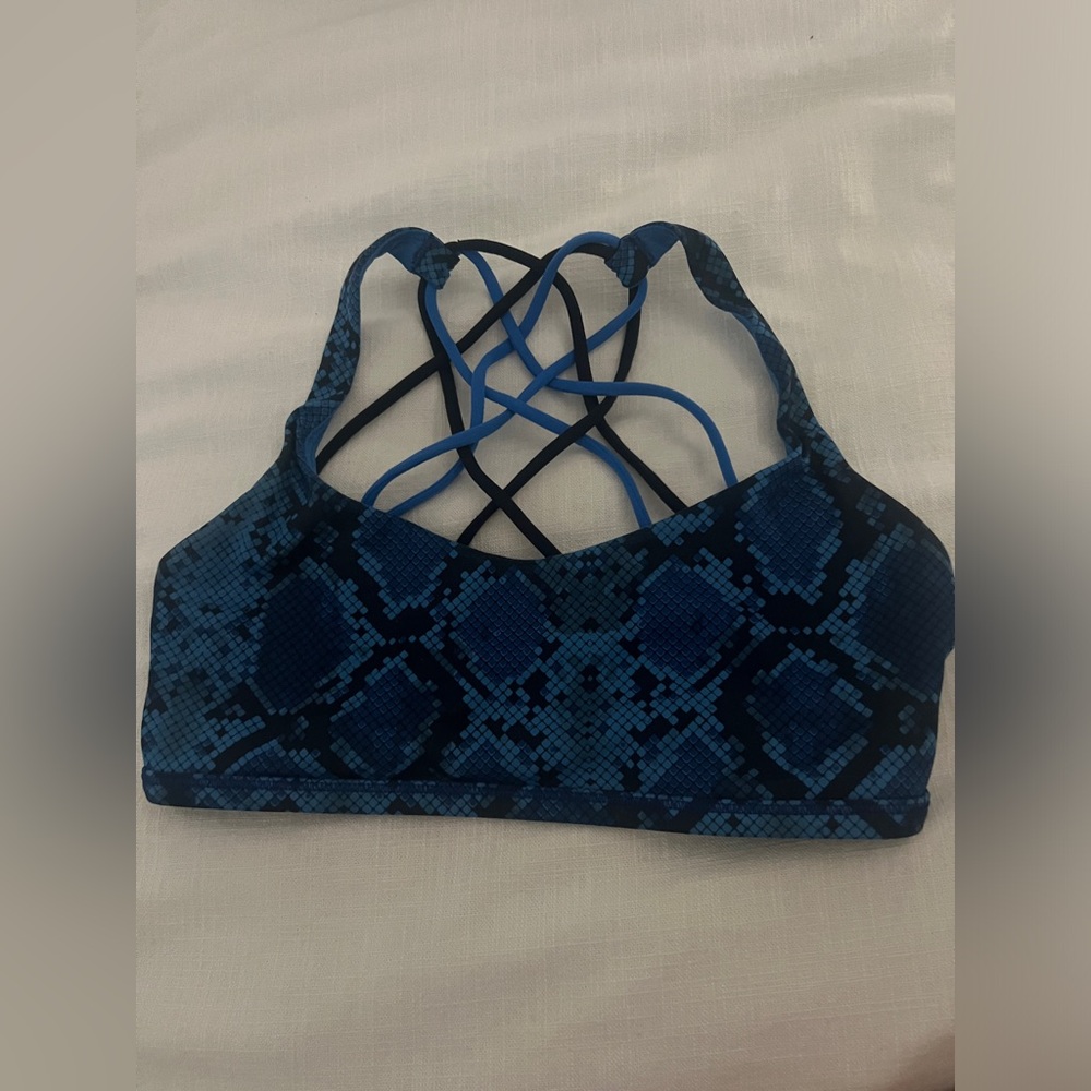 Lululemon Free to Be Bra - Blue Snake Pattern